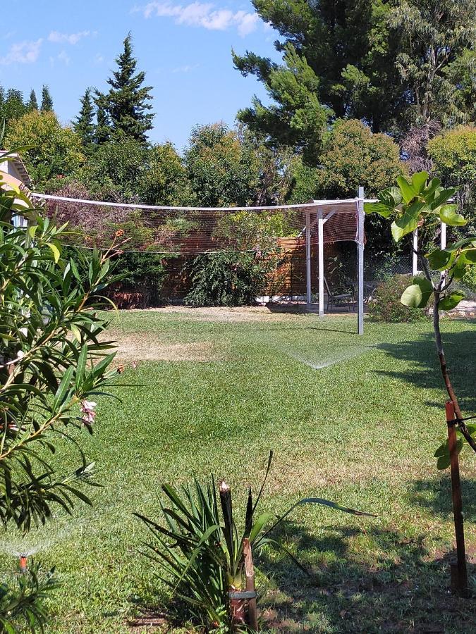 Gite Climatise L'Oisellerie Castelnou المظهر الخارجي الصورة
