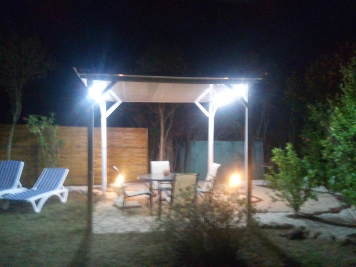 Gite Climatise L'Oisellerie Castelnou المظهر الخارجي الصورة